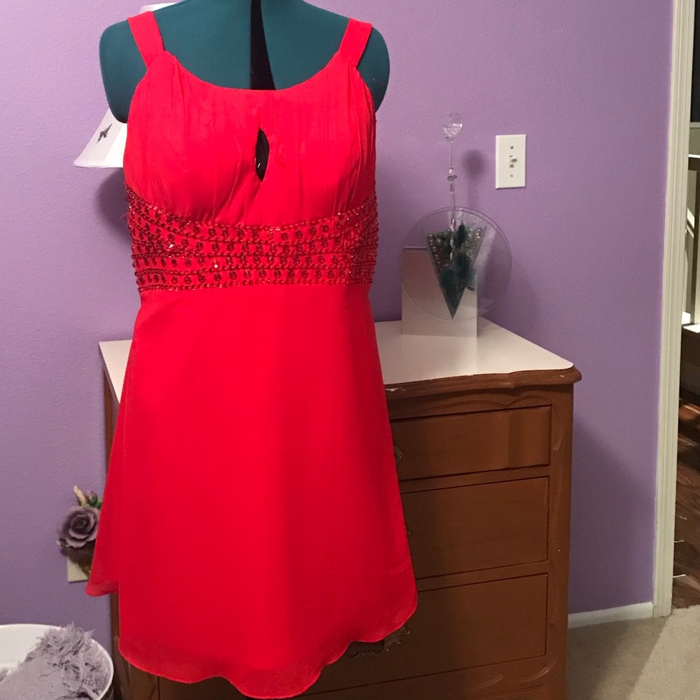 PM10004 FOXY RED DRESS